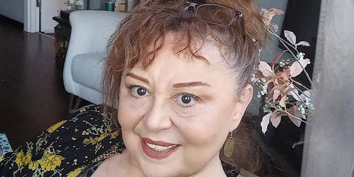 Parla Şenol